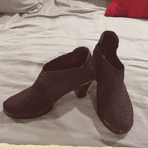 Bernie Mev Black Pumps Size 8